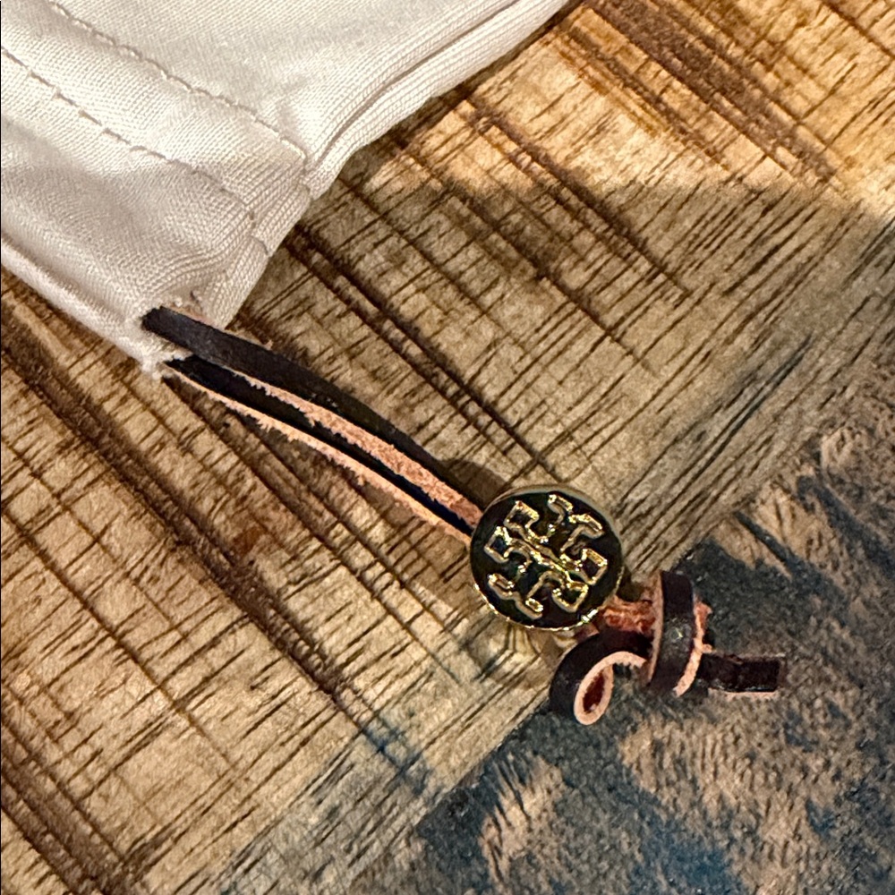 Tory Burch Cream Pouch - Picture 2 of 2